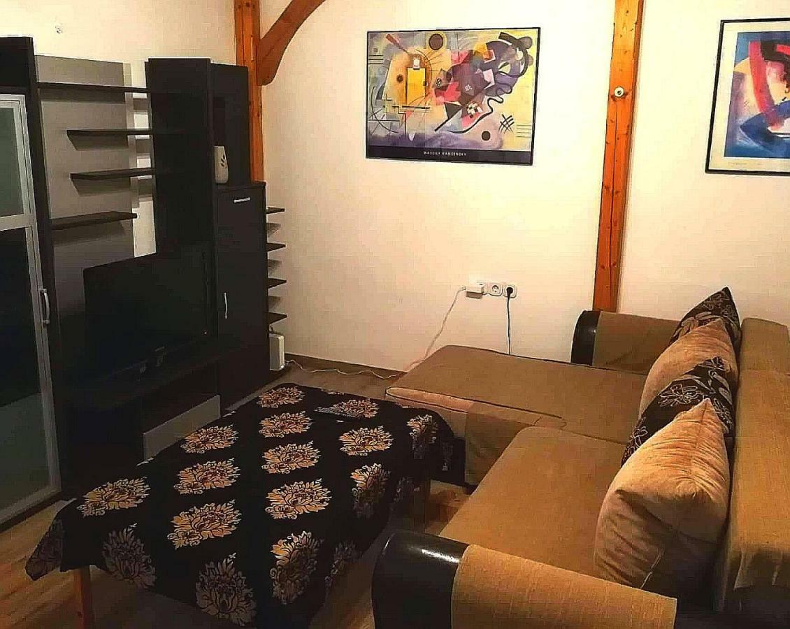 Center Z9 Apartamento *